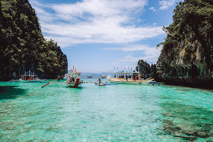 10 Best Budget Travel Destinations: Plan Your CHEAPEST Vacation!