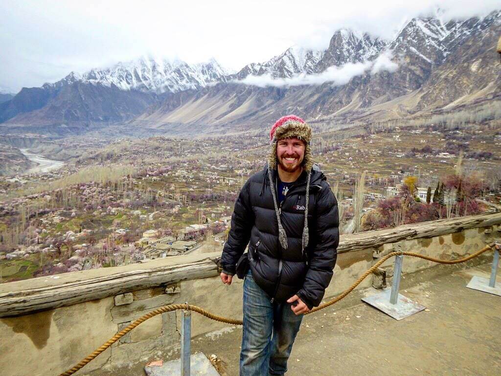 Travel the world on $10/Day